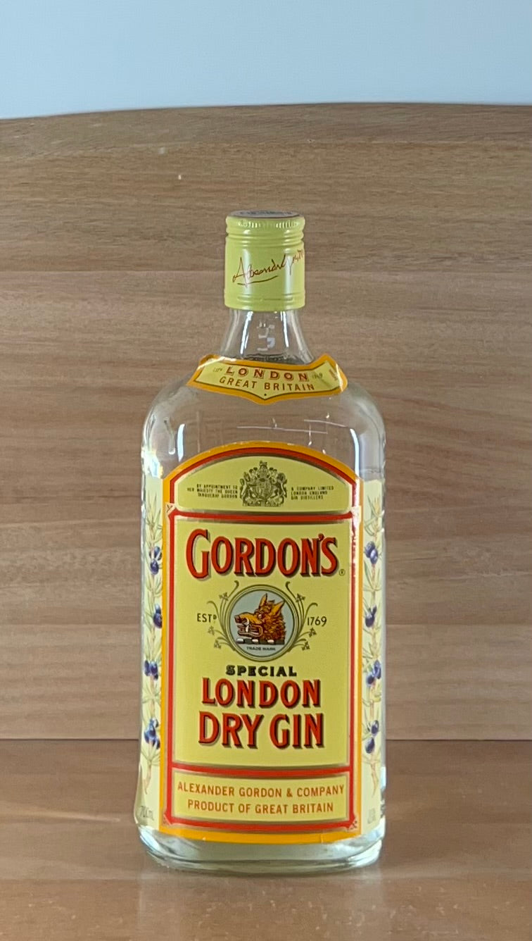 Gordons London Dry Gin (Older bottling)