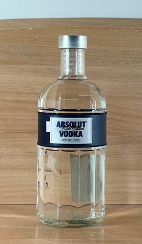 Absolut Mode Limited Edition Vodka (700 mL, 2011 edition)