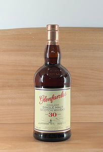 Glenfarclas 30 yo Single Malt Scotch Whisky (Older bottling)