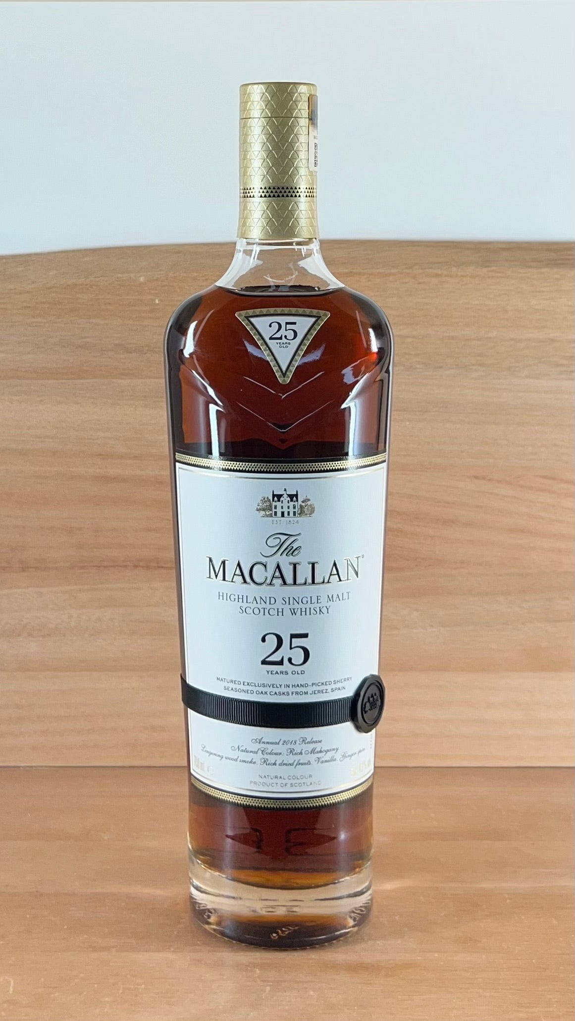 Macallan 25 yo Sherry Oak Single Malt Scotch Whisky (2018 edition)