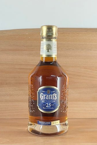 Grants 25 yo Blended Scotch Whisky