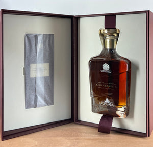 Johnnie Walker King George V edition Blue Label Blended Scotch Whisky (80th Anniversary of Royal Warrant)