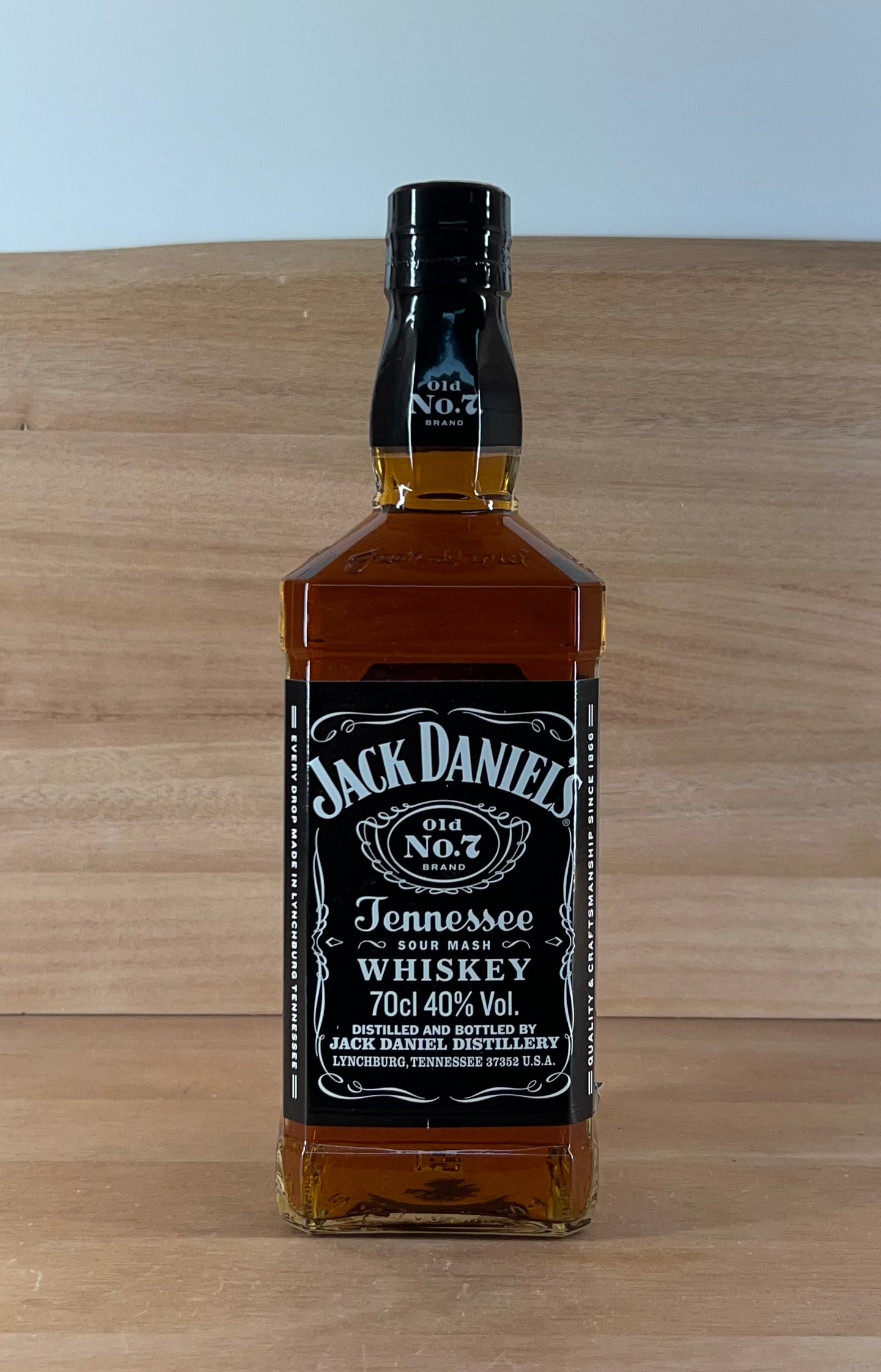 Jack Daniels Old No. 7 Tennessee Whiskey (Black)