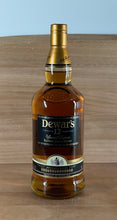 Load image into Gallery viewer, Dewars 12 yo Blended Scotch Whisky (Older bottling with glass)