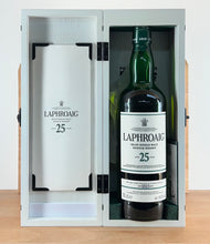 Load image into Gallery viewer, Laphroaig 25 yo Single Malt Scotch Whisky (2016 edition)