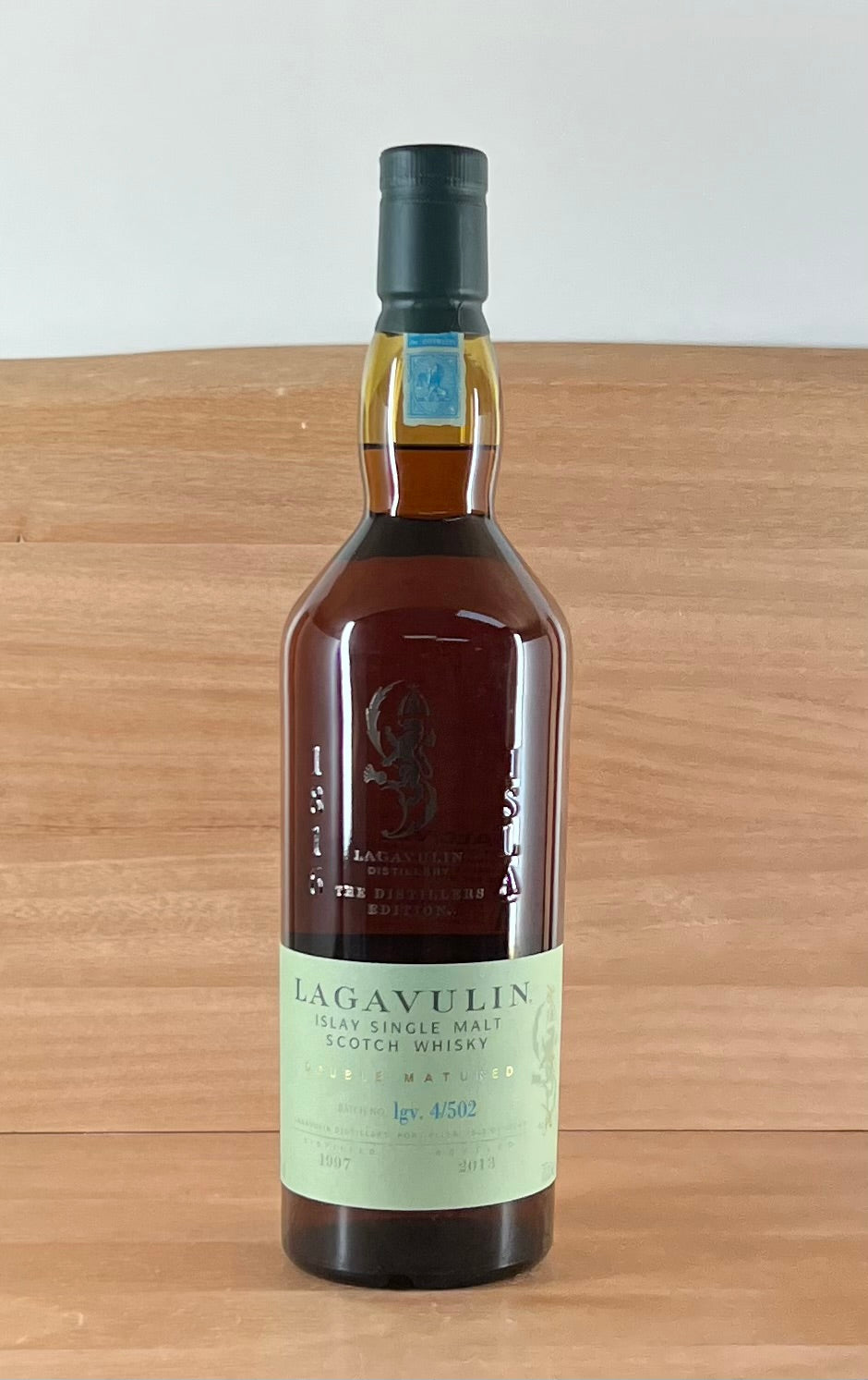 Lagavulin Distillers Edition Single Malt Whisky (2013 bottling, damaged box)