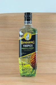 Bundaberg Tropics Pineapple and Coconut (Older bottling, Black Cap, 700 mL)