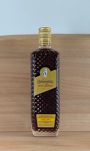 Bundaberg Banana and Toffee Royal Liqueur (Older bottling, 700 mL)