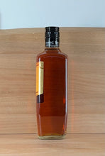 Load image into Gallery viewer, Bundaberg 4 yo Select Vat Rum (VAT207, Older bottling, 700 mL)