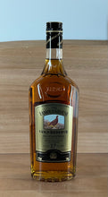 Load image into Gallery viewer, Famous Grouse 12 yo Gold Reserve Scotch Whisky (700mL)