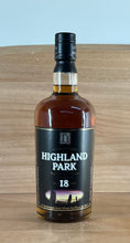 Load image into Gallery viewer, Highland Park 18 yo Single Malt Scotch Whisky (Old bottling)