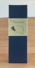 Load image into Gallery viewer, Talisker 25 yo Single Malt Whisky (2011 bottling) DAMAGED LABEL AND BOX