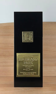 Highland Park 25 yo Single Malt Scotch Whisky (Older bottling, timber box)