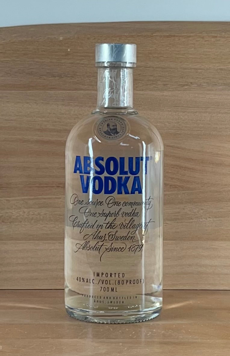 Absolut Vodka (Older bottling, 700 mL)