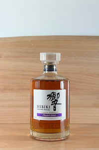 Hibiki Masters Select Blended Japanese Whisky (Older bottling)