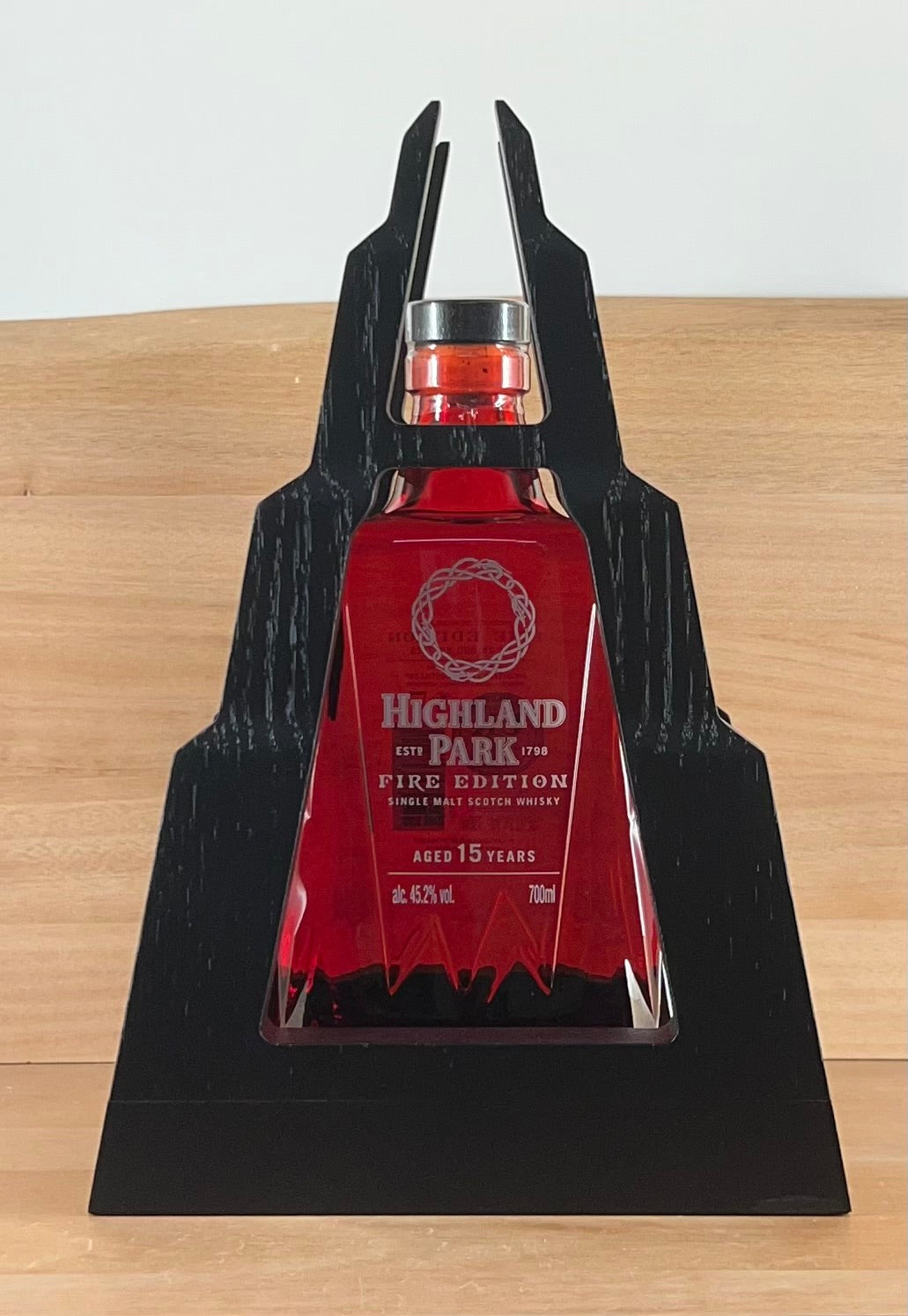 Highland Park 15 yo Fire Edition Single Malt Scotch Whisky (Older bottling)