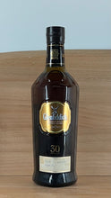 Load image into Gallery viewer, Glenfiddich 30 yo Single Malt Whisky (older bottling in timber box)