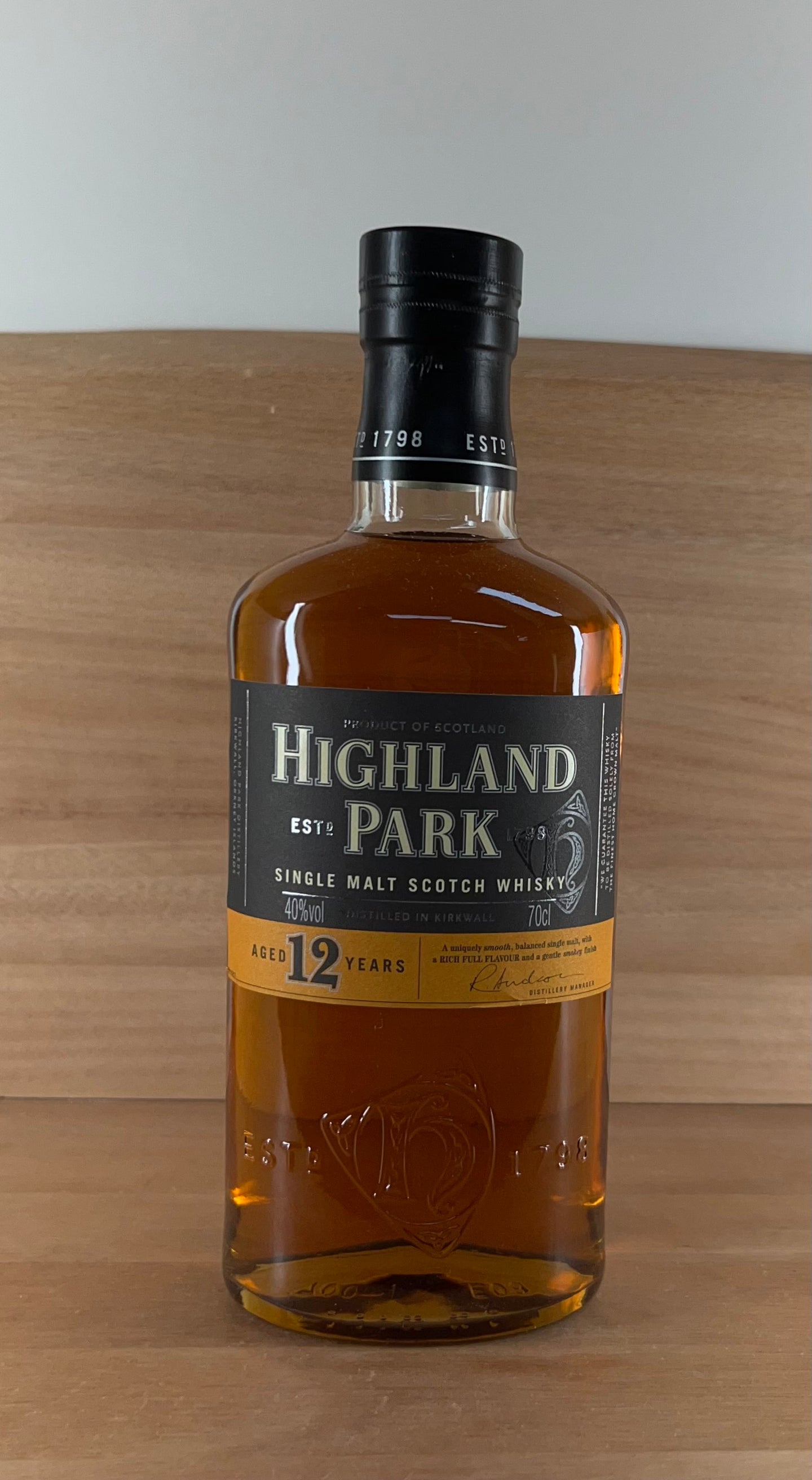 Highland Park 12 yo Single Malt Scotch Whisky (Older bottling)